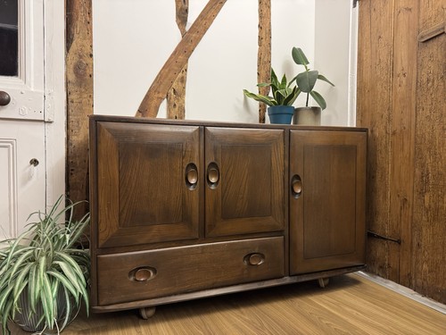 Ercol windsor 467 sideboard - 467,