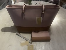 Michael Kors Jet Set Travel