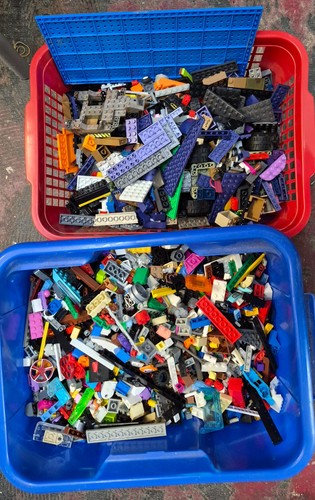 Lego 5kg bundle genuine - 4.5kg,