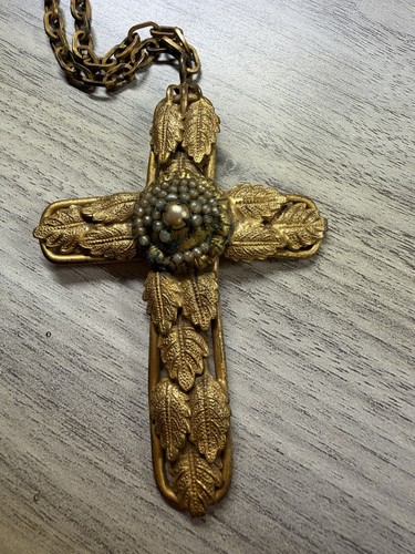 Antique gold tone - antique, cross
