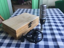 Ex-Cadenza Ribbon Microphone by Eight Button Mics. Special Edition.