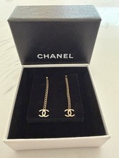 CHANEL Gold CC Drop Earrings