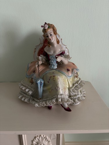 Vintage porcelain lace