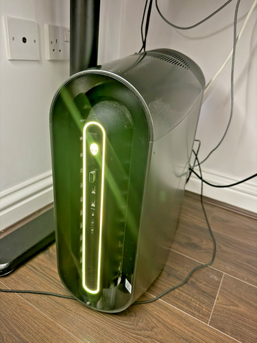 Alienware r11 10700kf 16gb - r11, i7-10700kf