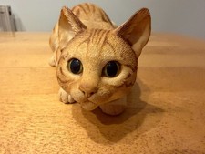 Sherratt & Simpson Ginger & White Resin 9” Kitty Cat Sitting Ornament Figurine