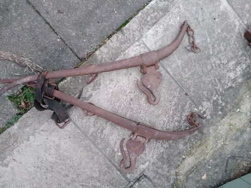 Vintage hames iron horse