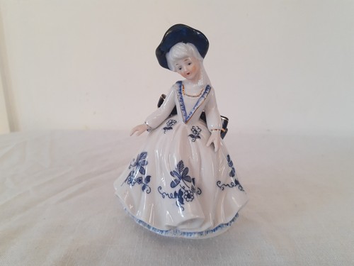 Vintage porcelain music box - vintage,