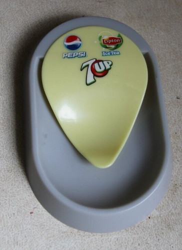 Vintage pepsi 7up lipton - vintage, iced