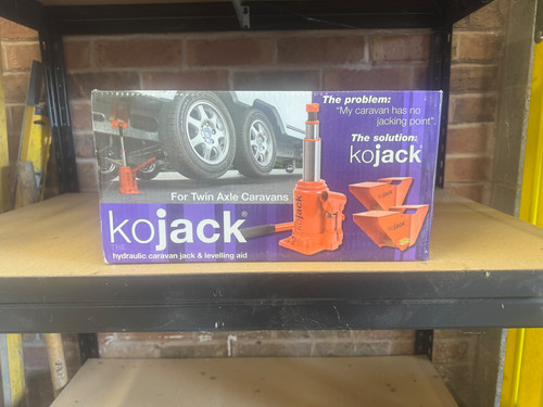 Caravan hydralic jack - hydralic,