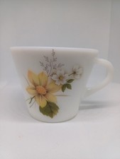 JAJ Pyrex Autumn Glory Vintage