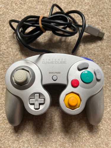 Official nintendo gamecube - official,