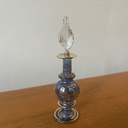 Delicate vtg hand blown - delicate,