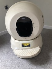 robot cat litter box