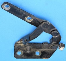 VW Lupo Drivers Side Front Bonnet Hinge 6X0823302G