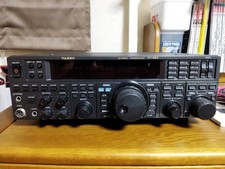 Yaesu FT-950 HF/50MHz 100W