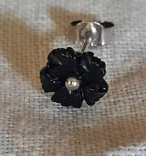 Whitby jet stud earring - jet,