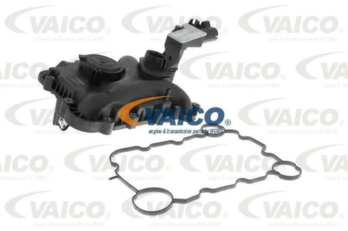Engine breather oil separator
