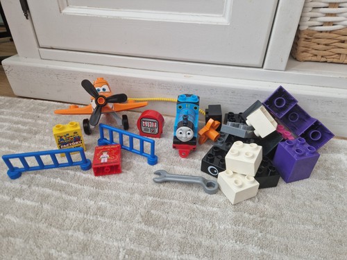 Lego duplo assorted parts - lego,