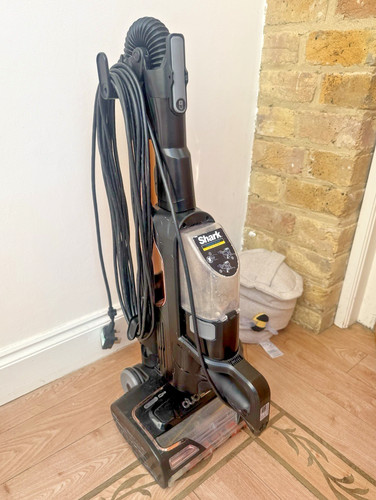 Shark hz500ukt bagless corded - shark,