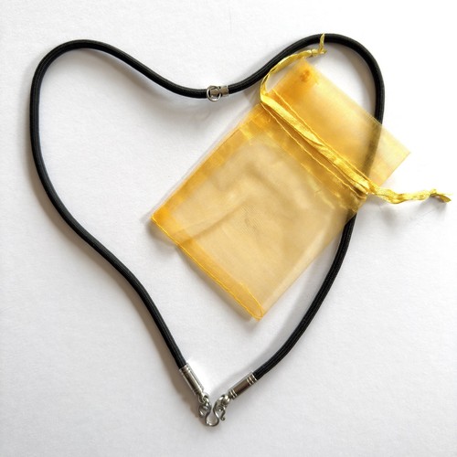 Thai amulet black cord - black,