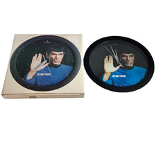 Vintage 1992 Star Trek Wall