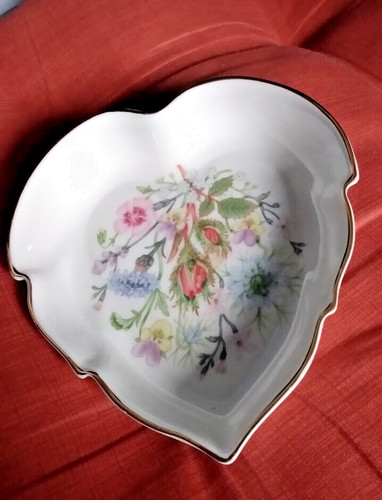 Aynsley fine bone china wild - bone,