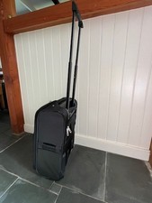 CARLTON AIRTEC BLACK SOFT SHELL CARRY ON WHEELED CASE - H510mm x W340mm x D250mm