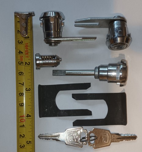Simca door lock - , nos