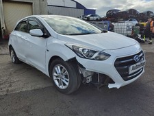 HYUNDAI I30 MK2 2015-2017 15"