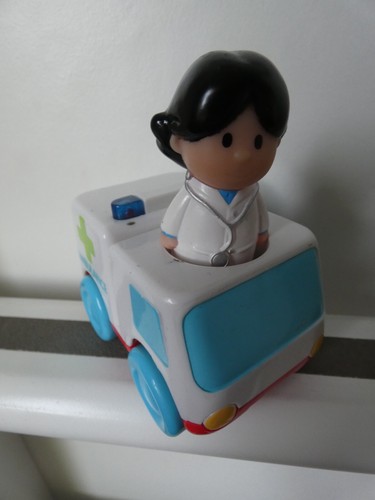 Elc happyland ambulance with - ambulance,