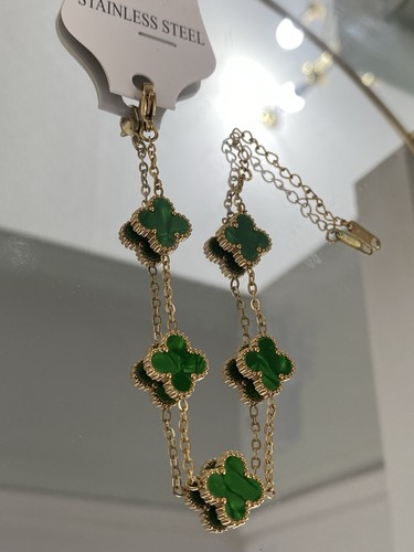 Beautiful emerald green and - beautiful,