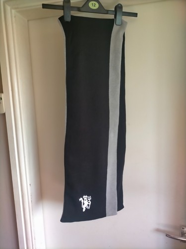 Manchester united scarf - united,