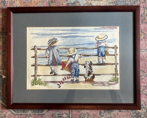 Framed cross stitch - cross, all