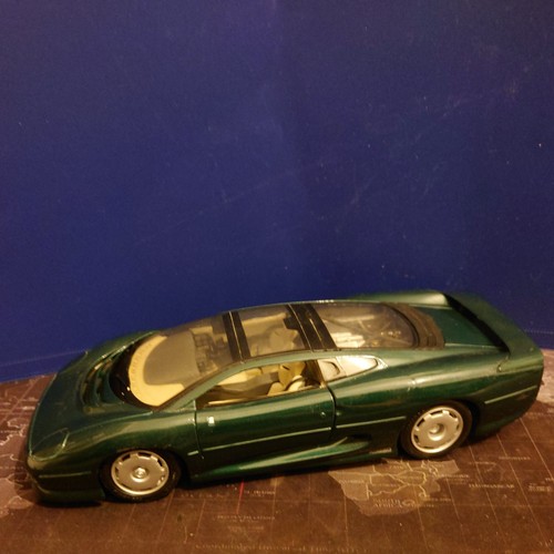 Maisto jaguar xj220 - xj220, diecast