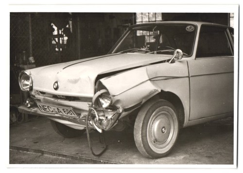 Photograph bmw 700 - photograph, a