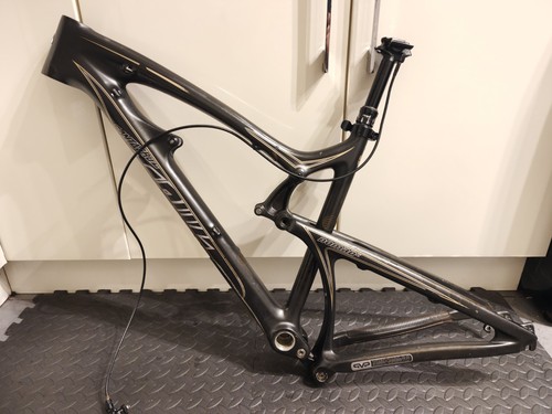 Santa cruz nomad carbon - carbon, frame