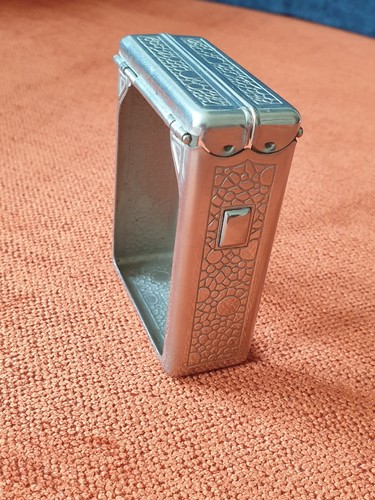 Quality art deco cigarette - quality,