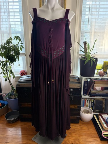 Nwt holy clothing acacia - nwt, maxi