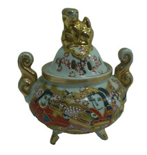 Satsuma Style Porcelain