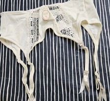 NEW LA SENZA PRETTY  WOMENS