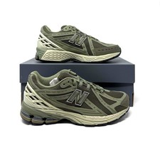 UK 9.5 - New Balance 1906R -