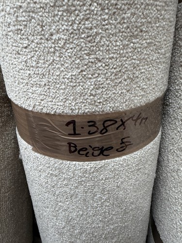 Carpet offcut beige 138cm - offcut,