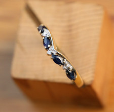 9ct Yellow Gold Wishbone Ring