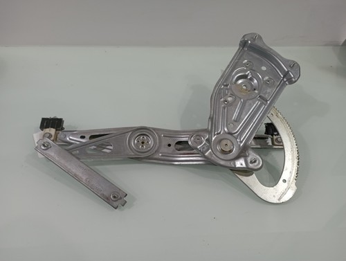 827210006r rear power - rear, window