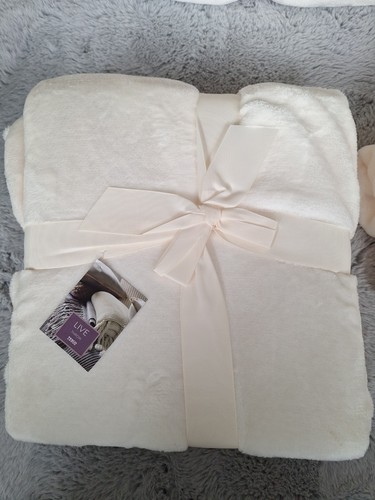 New tesco supersoft fleece - new,