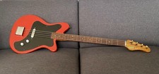 Vox Clubman 1 bass red. Vintage bass guitar made in England. 1960’s rare