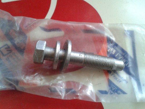 82486728 screw l68 powertrain - 82486728,