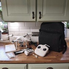 DJI Phantom 3 Drone Standard