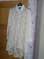 Yong Kim Cream longline Lace