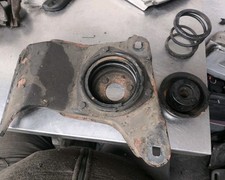 Jaguar Sovereign XJ6 1990 4.0 Petrol Automatic Gearbox Mount & Spring